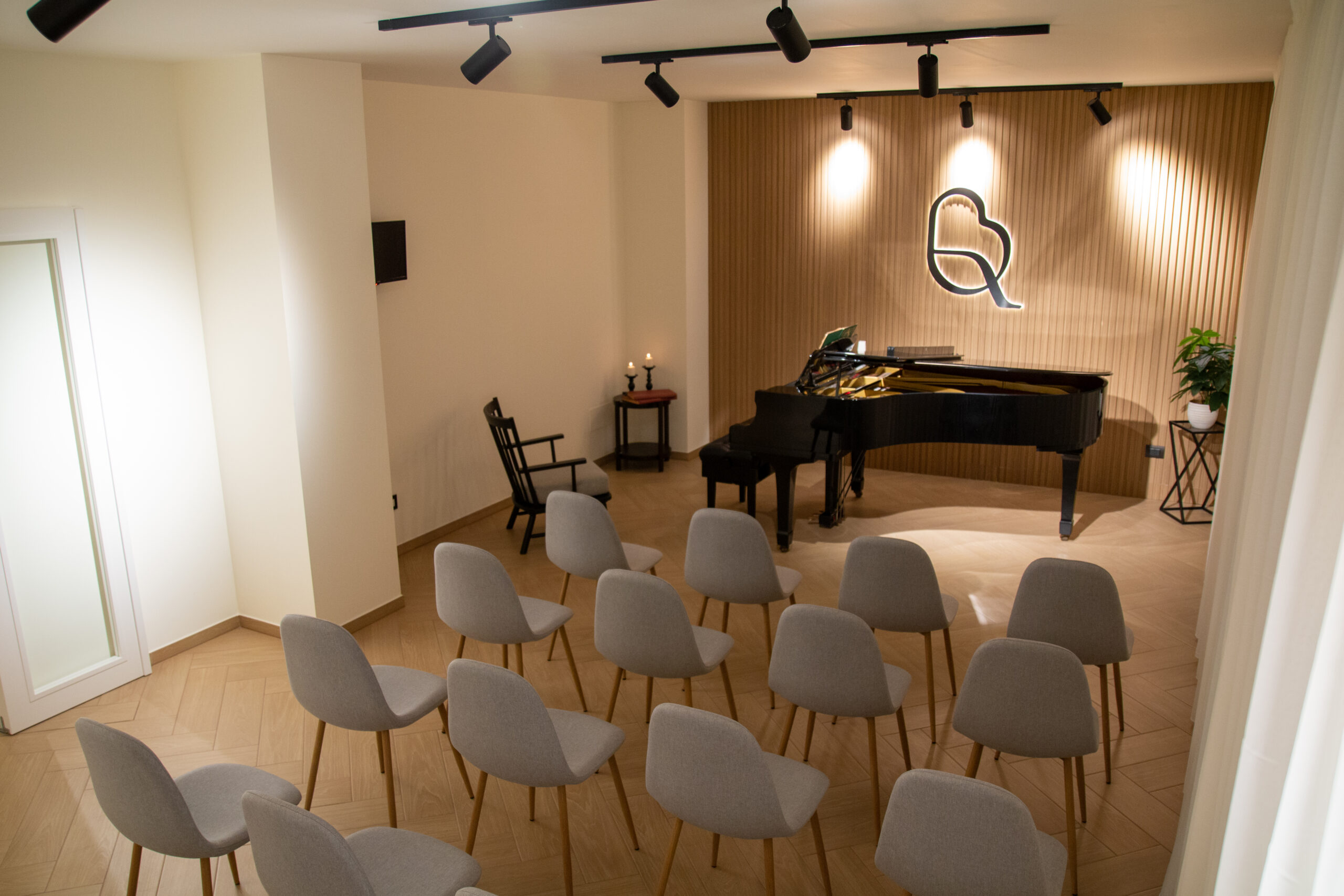Li Ming Music Studio — fotografia della struttura 02